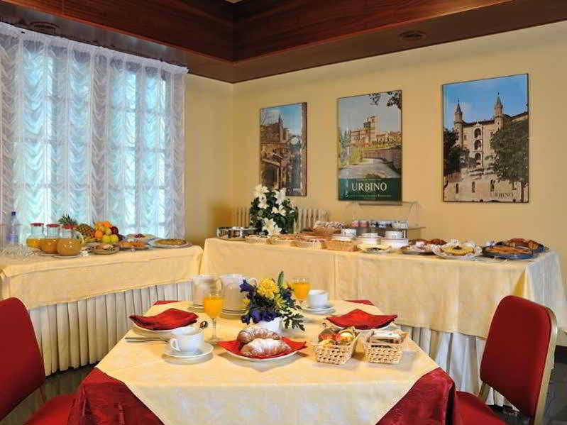 Hotel & Residence Dei Duchi Urbino Eksteriør bilde
