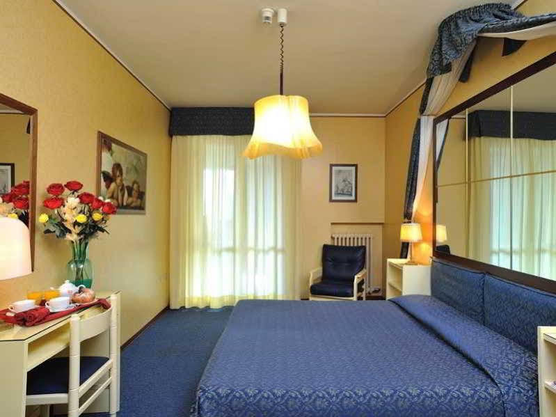Hotel & Residence Dei Duchi Urbino Eksteriør bilde