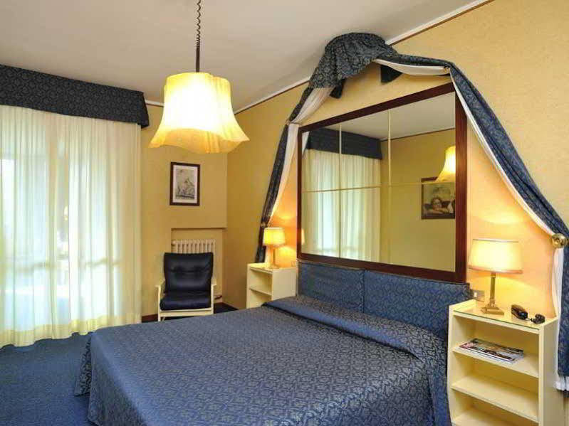 Hotel & Residence Dei Duchi Urbino Eksteriør bilde
